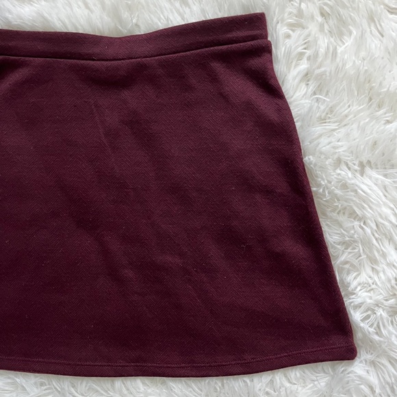 Full Tilt Burgundy High-Waist A-Line Skater Mini Skirt with Pockets Size Small - Picture 9 of 14